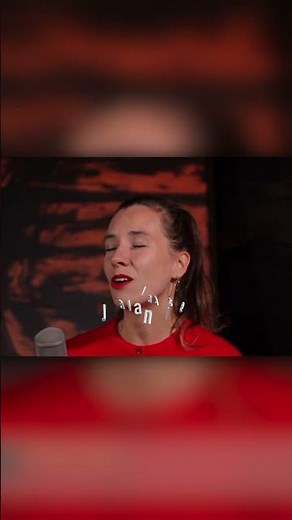 La Javanaise feat. Elora Antolin