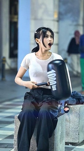 1M views · 17K reactions | hammer prank making panicked woman | Mahdi Prank | Facebook