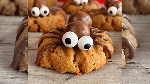 4.7M views · 19K reactions | Peanut Butter Spider Cookies  which...