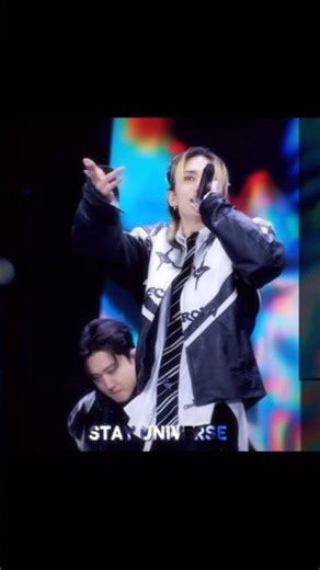 HES SO HOT BYE #hyunjin #skz #straykids #skzedit #fyp #kpop #trending #shorts