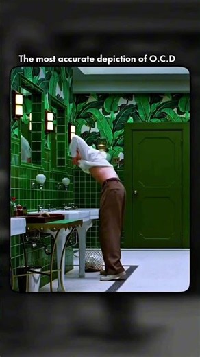 The Most Unsettling Depiction Of O.C.D In Cinema History 🧠🩸 | The Aviator