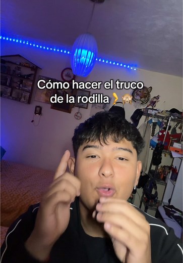 El truco de la rodilla para besar: paso a paso