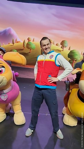 Choosing a favorite pup is imPAWSsible! Share your kid’s favorite pup in the comments 🐾 | PAW Patrol Live!