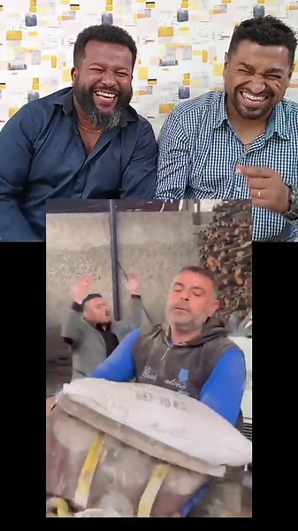 ፍርስስ😂😂😂😂#creatorsearchinsights #reaction #funnyreaction #ethiopian_tik_tok🇪🇹🇪🇹🇪🇹🇪🇹ሀገሬ #habeshatiktok