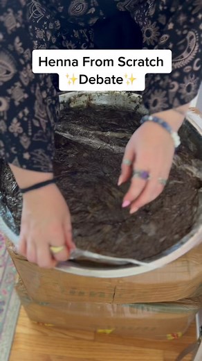 #henna from scratch debate! #hennaartist #mehndi #hennatiktok #hennatutorial #satisfyingvideo #storytime
