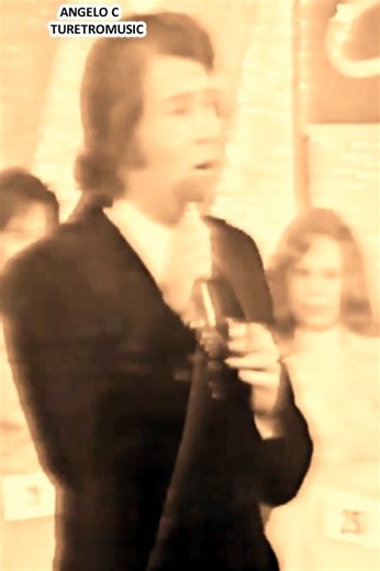Leo Dan En Caracas - Siempre estoy pensando en ella - en vivo presentación en el mis princesita 1974 Su Voz Nunca Morirá QEPD Recordar es Vivir Desde Venezuela para el mundo Angelo C Turetromusic | Angelo C Turetromusic