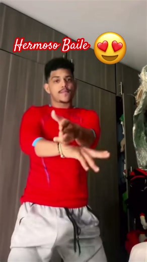 Hermoso Baile 😍 #mens #viral #viralvideo #bulge #pride #boys #parati #baile