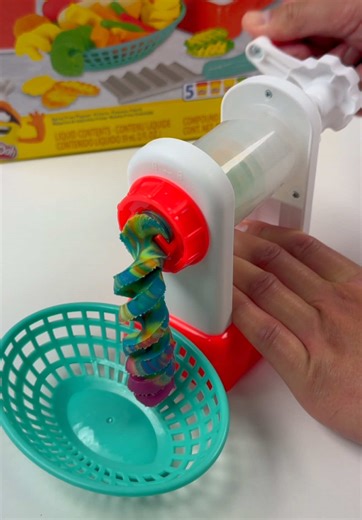 Play Doh Spiral Fries Kitchen Creations Playset Part 4! Let’s blend different color play doh together to make satisfying curly fry swirls! #asmr #asmrsounds #fyp #foryoupage #nostalgia