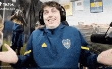 @Pedro_Marconi1 lo q pasa q los putitos invitan a las minas, pagan ellos y dps se creen gran cosa y se les sube el ego, x eso