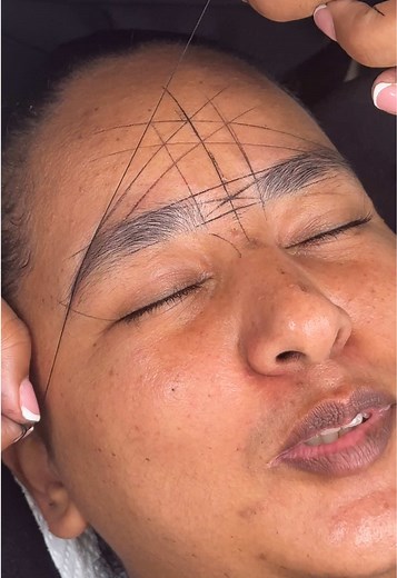 Expert Brow Shaping and Waxing Techniques