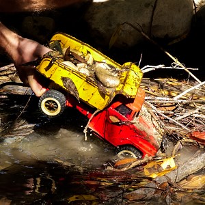 551K views · 871 reactions | Restauration eines alten Tonka-Trucks. Viel Spaß ! | 5-Minuten Tricks | Facebook