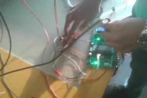 Different frequencies square waves using pic microcontroller | Microcontrollers Lab