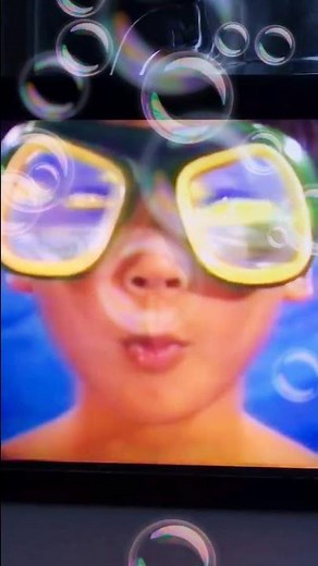 Barney and the backyard gang: a day at the beach. Bubbles.