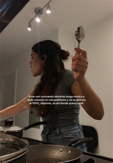 Cooking with Music: A Joyful Culinary Experience