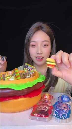 Nezha and Ao Bing #DandanLovesToEatAndDrink #KidsCandyVideo #WhoUnderstandsHowDeliciousThisBiteIs