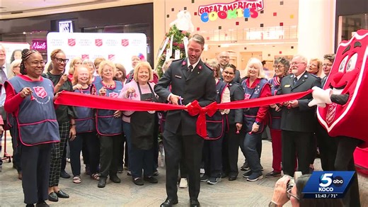 Salvation Army launches holiday season with bell ringing at Quail Springs Mall