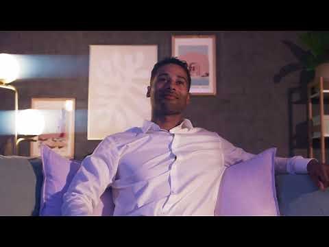 4K Laser Projector For Your Home Cinema: The Premiere | Samsung UK