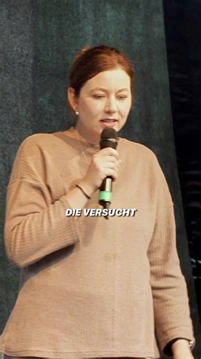 In welchem Unternehmen dieser Welt wird man befördert, wenn man alles vorher in Trümmern gelegt hat? 🫠 Kommt bitte alle nach Hannover übermorgen ❤️❤️❤️ 13 Uhr Platz der Menschenrechte