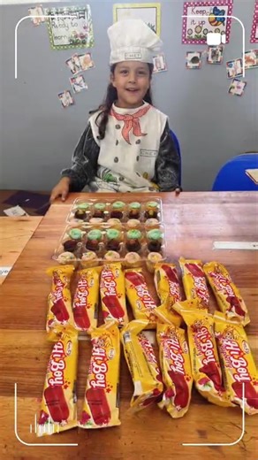 👩‍🍳 𝗟𝗜𝗧𝗧𝗟𝗘 𝗖𝗛𝗘𝗙𝗦 𝗜𝗡 𝗔𝗖𝗧𝗜𝗢𝗡 👨‍🍳 Each Friday, one child in every Pre-primary class gets a turn to bring a treat to share with their friends. It’s a simple tradition that teaches sharing, confidence and a whole lot of joy. 🥣🍪✨ #QualityEducation #EarlyLearning #LittleChefs #PrePrimaryFun #CrestonCollege #SharingIsCaring #GrowingTogether #HandsOnLearning | Creston College