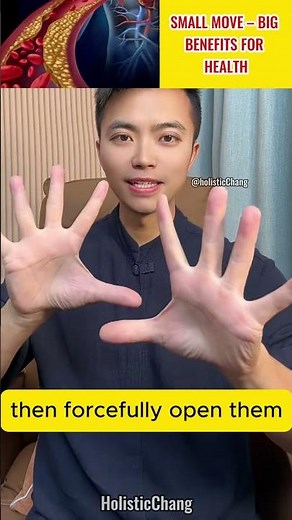 🤲 Do these 2 hand-grabbing moves before bed