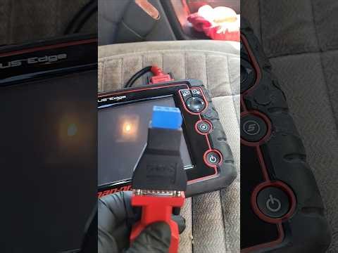 How to plug up scan tool to a older vehicle with OBD 1 connector #automotivediagnostics #mechanic