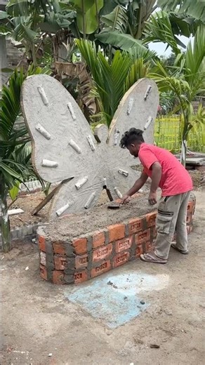 Butterfly shaped outdoor sofa 🛋️ using Cement #shorts #cementcrafts #ideas #homedecor #sofa