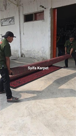 Awesome jumbo red carpet unboxing #shorts #syifakarpet