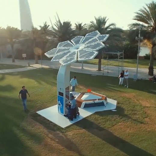 697K views · 10K reactions | These smart palm trees in Dubai can charge your phone and provide free Wi-Fi. | Insider Tech | Facebook