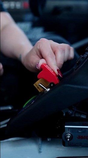 🔊 Listen closer. This is how performance sounds when everything stands still.