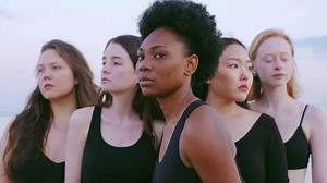 Happy 𝐖𝐨𝐦𝐞𝐧'𝐬 𝐃𝐚𝐲 to all the amazing Ladies out there. ♀🌹👩🌎 𝐖𝐈𝐍 𝐀 €𝟏𝟎𝟎 𝐇𝐮𝐝𝐬𝐨𝐧 𝐂𝐨𝐢𝐧 𝐟𝐨𝐫 𝐘𝐎𝐔 𝐚𝐧𝐝 𝐚𝐧𝐨𝐭𝐡𝐞𝐫 𝐢𝐧𝐜𝐫𝐞𝐝𝐢𝐛𝐥𝐞 𝐰𝐨𝐦𝐚𝐧 redeemable in ANY Hudson retail store. 1. 𝐓𝐀𝐆 𝘢𝘯𝘰𝘵𝘩𝘦𝘳 𝘸𝘰𝘮𝘢𝘯 𝘪𝘯 𝘵𝘩𝘪𝘴 𝘱𝘰𝘴𝘵 2. 𝐒𝐡𝐚𝐫𝐞 𝘵𝘩𝘪𝘴 𝘷𝘪𝘥𝘦𝘰 𝘵𝘰 𝘺𝘰𝘶𝘳 𝘯𝘦𝘸𝘴𝘧𝘦𝘦𝘥 Voucher to be spent in any Hudson retail store including NIKE, Intersport, Ted Baker, Urban Jungle, Kiabi, River Island and New Look, and will be awarded to 