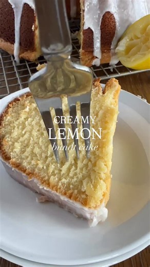 Fantabulosity / Jessica Burgess on Instagram: "Creamy Lemon Bundt Cake 🍋🍰 ▢ 3 cups sugar ▢ 1 ¼ cups butter, softened ▢ 8 ounces cream cheese, softened ▢ Juice of one lemon ▢ 2 teaspoons vanilla extract ▢ ⅛ teaspoon salt ▢ 6 eggs ▢ 3 cups flour ▢ 2 cups powdered sugar ▢ Juice of one lemon 👉 Comment “lemon” for the full, detailed recipe to be sent to your messenger #cakerecipes #easybaking #dessertrecipes #homebaking #lemondesserts lemon bundt cake, creamy lemon cake, lemon cream cheese cake, c