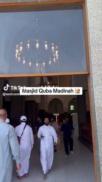 Masjid Quba 🕌 in Madinah 📍🤍 It is the first mosque established in Islam ☪️ when the Prophet, May Allah Bless him and Grant him Peace, migrated to Medina in the first year of the Hijra. Masjid Quba has been rebuilt several times 🕌, and it was expanded during the reign of King Fahd bin Abdulaziz - May Allah Have Mercy on Him. It is currently undergoing another expansion. Find The Best Madinah destinations on Welcome Saudi (link in Bio 🔗)