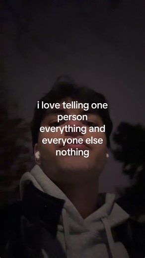 The Art of Selective Sharing: Balancing Trust and Privacy