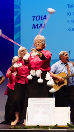 1.4K views · 4.2K reactions |  혚혭혢혺 Nana Naomi Te Paa  It’s Day 2 of the annual Taikura kapa haka festival at Te Papa. If you’re in Wellington - come, enjoy, celebrate our living legends! #TaikuraKapahaka2025 Auckland Anglican Māori Club  Link in bio 﫶 He Kura te tangata Te_Papa | Te Matatini Society Incorporated | Facebook