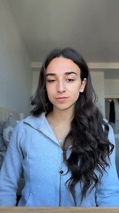 🍷 Les vins rouges tranquilles sont arrivés ! Sans sucre et sans alcool, élaborés à partir de raisins de la vallée de l’Okanagan. Savourez la richesse et l’élégance d’un vin rouge avec 0 g de sucre, peu de glucides et moins de 0,5 % d’alcool. Parfait pour ces moments où vous souhaitez le raffinement du vin, sans les excès. ⭐️ Seulement 0,5 % d’ALC ⭐️ Aucun sucre ajouté ⭐️ Seulement 18 calories par portion ⭐️ Vin 100 % canadien | ONES