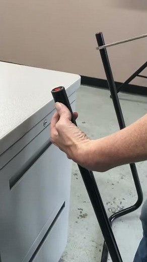 PushPower Sweeper Spring Clip Removal and Reinsertion