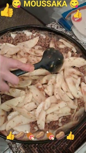 Best Moussaka ever Momma back in the kitchen making Potatoes & Ground Beef MOUSSAKA 😋 can't wait 🍽