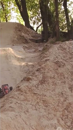 RC Car jumping stunts on hilly and bumpy terrain #rccars