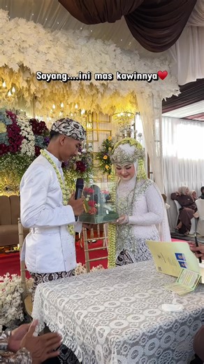 Mas Kawin Pernikahan: Cara Menyerahkan dan Maknanya