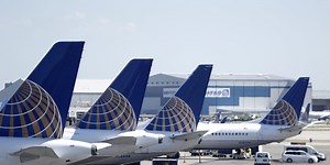 FAA to let United use jets grounded after engine failure on Honolulu-bound flight