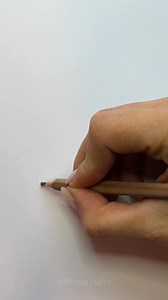 32K views · 80 reactions | Easiest optical illusion勞 | 5-Minute MAGIC | Facebook