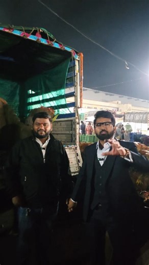 Pratik Gore on Instagram: "🟢 कृषी उत्पन्न बाजार समिती खेड-चाकण उपबाजार 🟢 -दैनंदिन शेतीमालाच्या ठोक विक्रीसाठी तुमच्या हक्काची पेढी विष्णू केरू गोरे पाटिल Digital VCard: https://connectitapp.in/vishnu-keru-gore Website : www.vishnukerugore.com 📍 पत्ता: दुकान क्रमांक 16/31, महात्मा फुले मार्केट यार्ड, चाकण – 410501 तालुका – खेड, जिल्हा – पुणे 📌 Google Map Location: https://share.google/jIUH5i7buWTUhLVTe आजचे बाजारभाव: https://docs.google.com/spreadsheets/d/1Lxit5HA6GelQfQCzg_hy91nNGu0HLakTZfm9