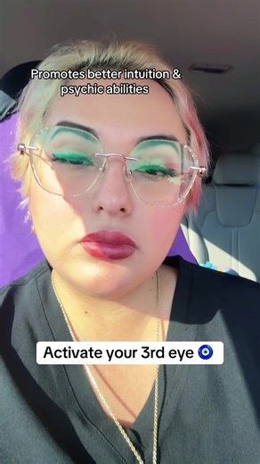 Ladies, this is a helpful witch tip ##copyallycat##witchtok##vvitches##fyp##aquarius##horoscope##evileye##maldeojo##brujeria##brujas##vvitchtok##spiritual##manifestation##spellwork##copyallycatwitchtips##magicspells