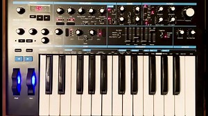 Christine D'Clario Victoria | Synth Bass Tutorial | Danny Hernandez