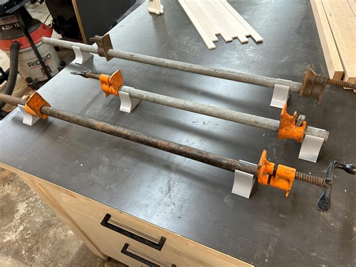 Pipe Clamp Risers/feet – Fits 3/4″ Woodworking Clamps – Leveling Stands for Glue-ups - Etsy