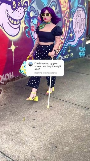 There is a unique challenge of finding stylish shoes for differently sized feet. 😰 Growing up with a leg length discrepancy and undergoing lengthening, my right foot remained smaller because also lengthening the foot was considered cosmetic. 🦶😳 Navigating the world of split shoe orders with retailers like @Nordstrom and @Zappos , I’ve encountered a mix of complicated processes and bland, limited options. 😩 For instance, Zappos offers only 35 pairs for women’s split-size orders, with no chic 