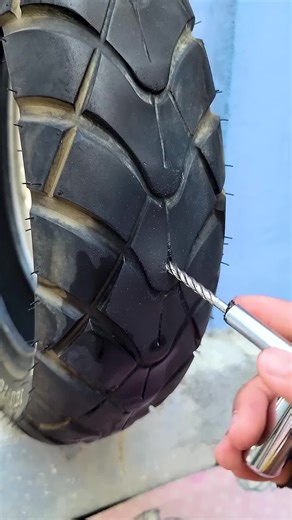 Discover the Art of Woodworking: ASMR and DIY Projects in the USA