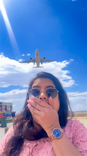 ✈️ No Car, No Problem | Episode 1: Aircraft Viewing Area 🚋 Melbourne’s Aircraft Viewing Point is a unique spot where you can spend hours watching huge planes take off and land right over your head! Perfect for plane enthusiasts, families, or anyone looking for a fun short day trip. There’s even a small food truck where you can grab ice cream or snacks if you get hungry. 🍦 How to get there using public transport (recommended based on my location): • Take a train from Town Hall station on the Su