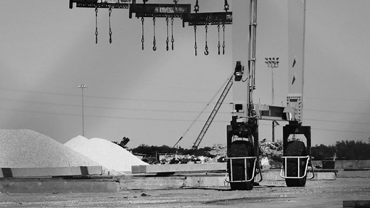 【合成器朋克/2020】Special Interest - All Tomorrow's Carry (Official Video)