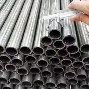[Hot Item] ANSI ASME B 36.10 Seamless Steel Pipe Smls A106b Pipe Sch40 Carbon Steel Pipe